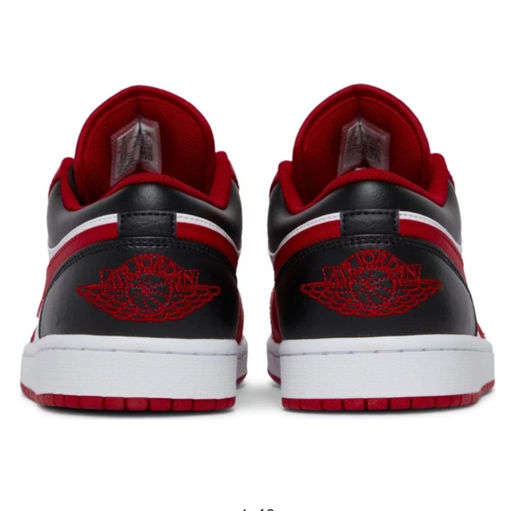 Air Jordan 1 Low - Picture 11 of 14